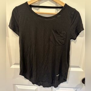 Hollister t-shirt